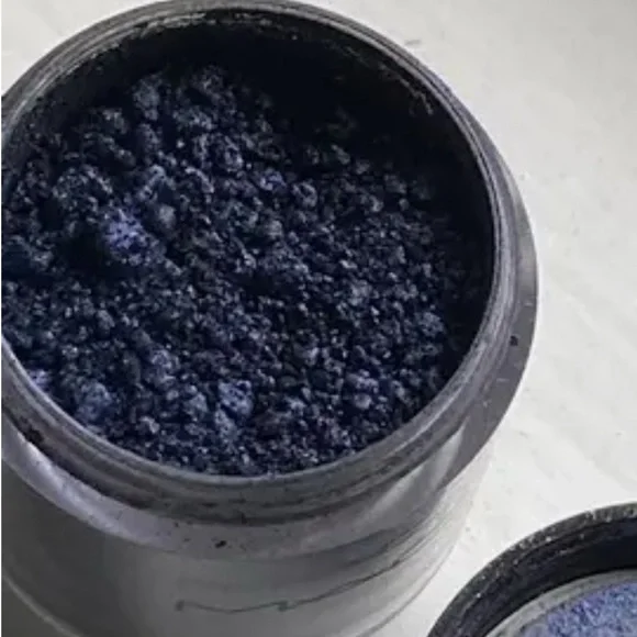 Discontinued Blue storm MAC pigment original jar - Picture 3 of 3